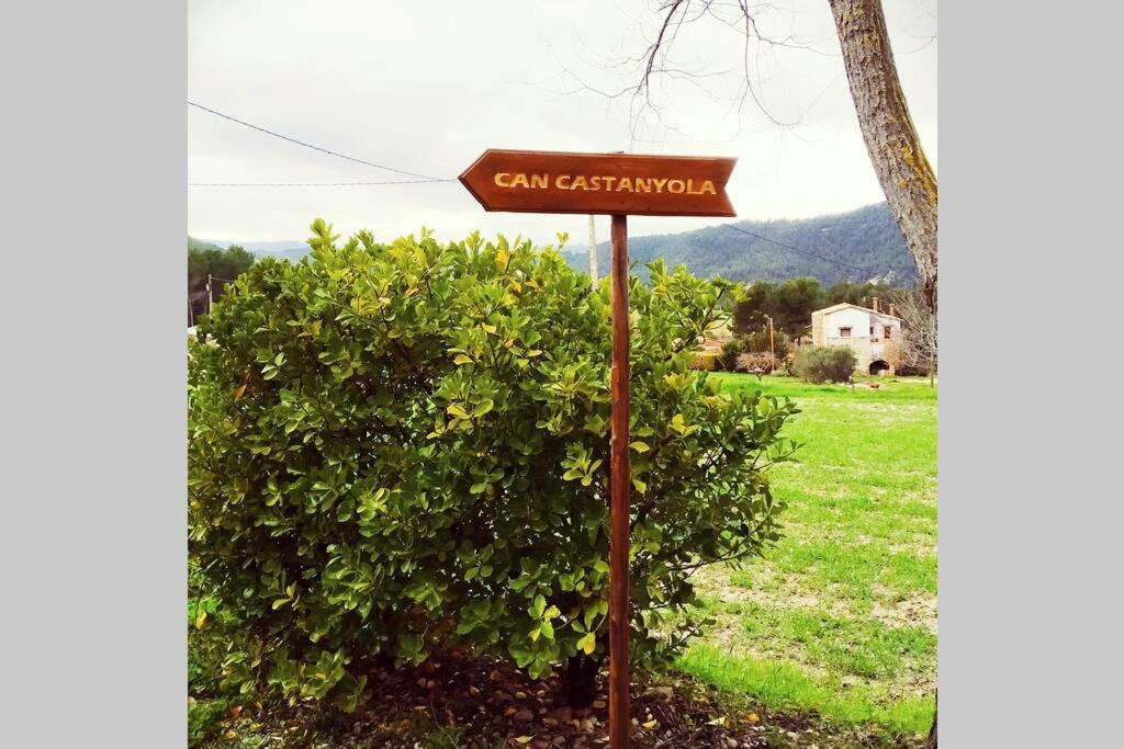 Masia Can Castanyola Marganell Екстериор снимка